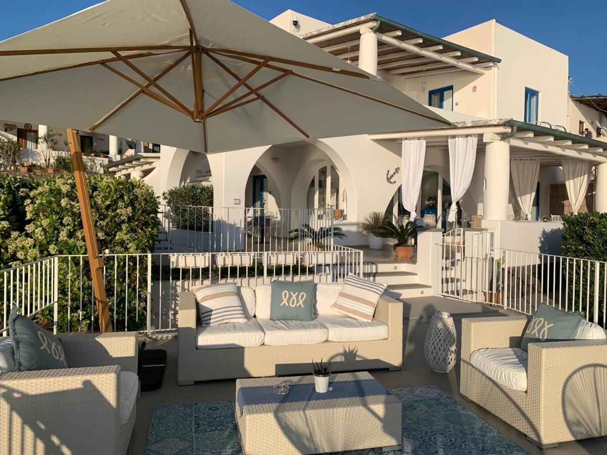 'A Alera Room & Breakfast Malfa  Exterior foto