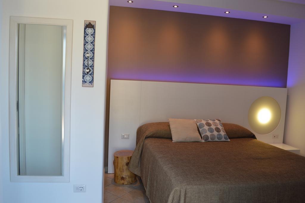 'A Alera Room & Breakfast Malfa  Exterior foto